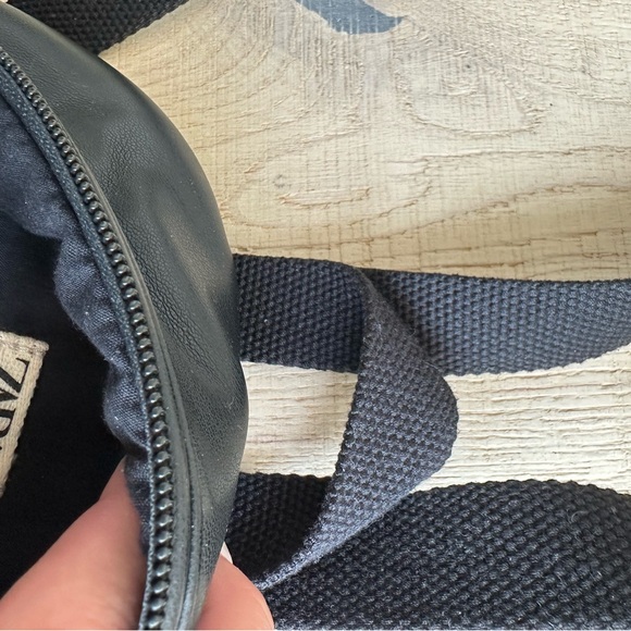 Backpack (mini) - Picture 6 of 6